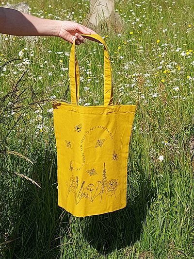 Lisa Angel's bee tote bag by Susannah Armstrong